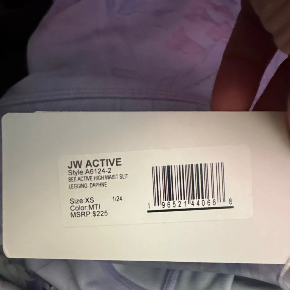 NWT Designer Johnny Was BEE Active Floral Leggings - Picture 6 of 7